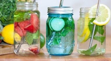 voorbeeld van een drinkdieetmenu voor 7 dagen